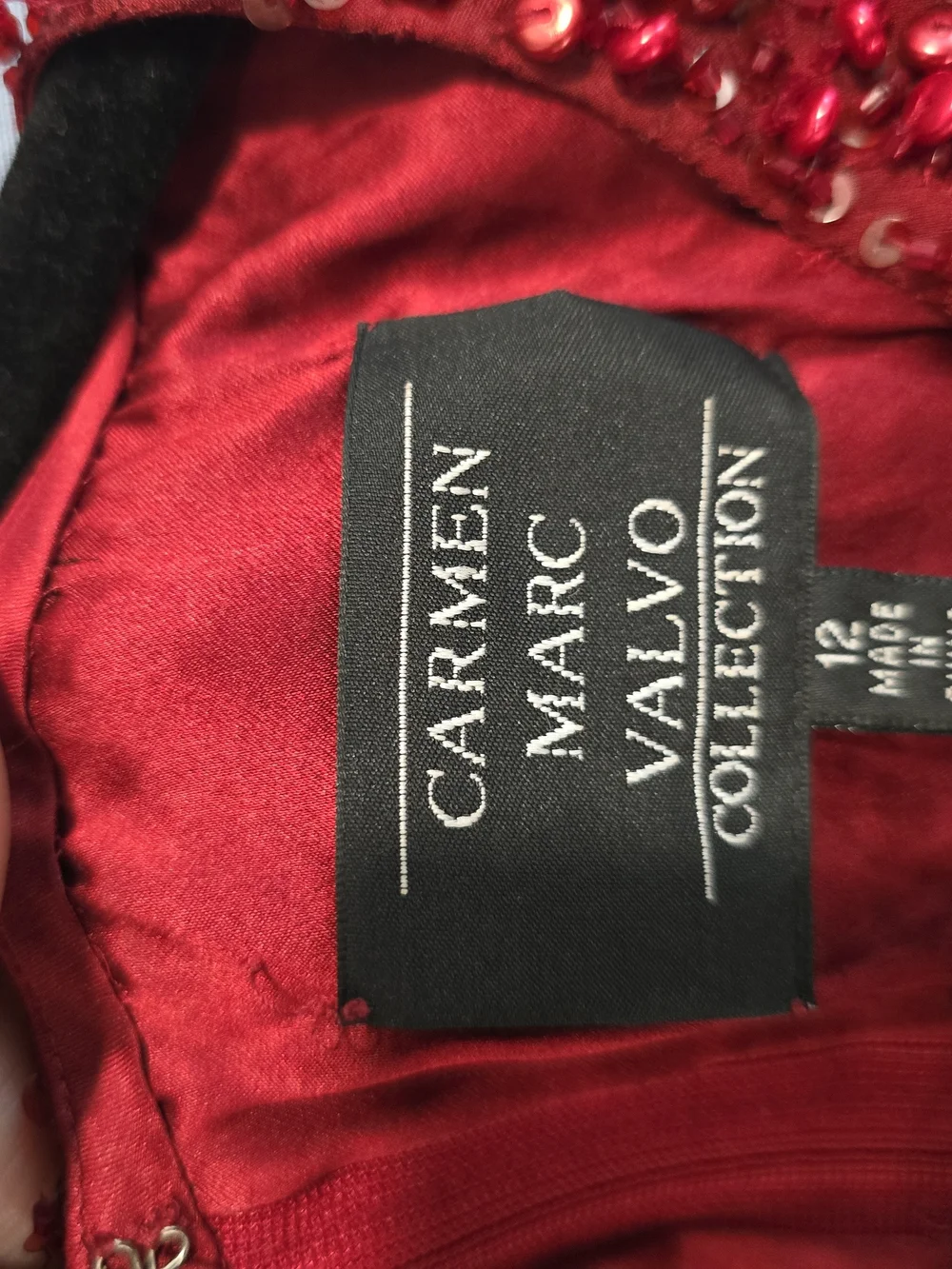 Carmen Marc Valvo Red Sequin Embellished Top - Picture 4 of 5